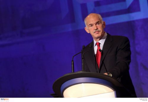 Στο Παρίσι για το Συμβούλιο της Σοσιαλιστικής Διεθνούς ο Γιώργος Παπανδρέου