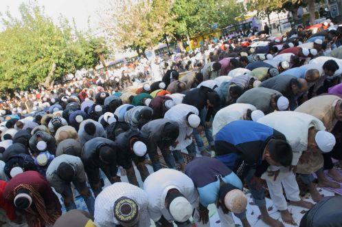 Νέα επίθεση εναντίον μεταναστών στην πλατεία Αττικής