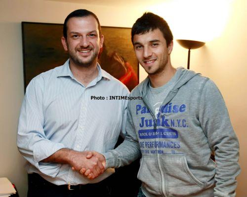 Η ΑΕΚ «έδεσε» τον Σκόκο με συμβόλαιο έως το 2013