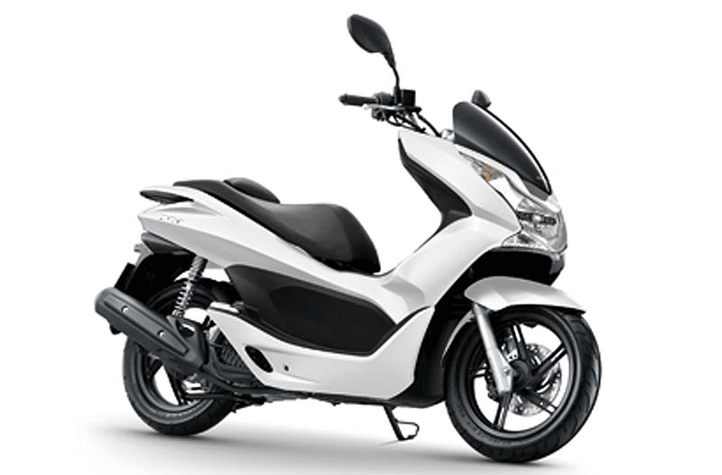 Ανάκληση για 782 μοτοσυκλέτες Honda PCX 125