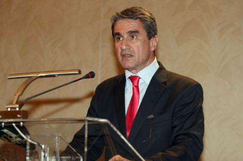 Ο προϋπολογισμός «δεν προβλέπει συγχωνεύσεις ή καταργήσεις νοσοκομείων» το 2011