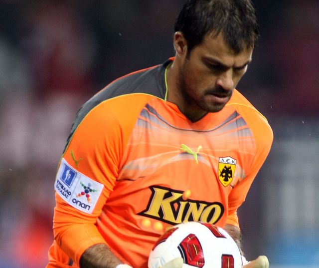 Ο Σάχα θέλει να μείνει αλλά η ΑΕΚ δεν τον θέλει