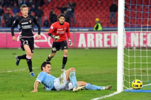 Στα… ψηλά παραμένει η Νάπολι μετά το 1-0 επί της Παλέρμο