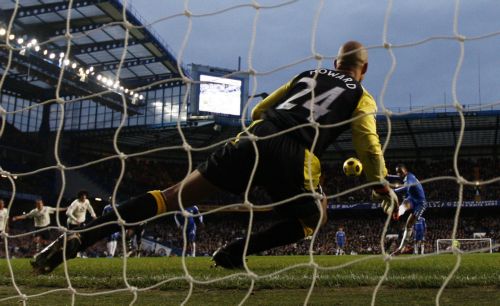 Το κυριακάτικο ντέρμπι του «Σταμφορντ Μπριτζ» βαρόμετρο για τον τίτλο