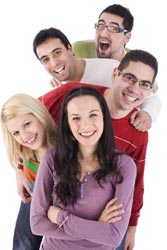 Αλλάζουμε φίλους, όταν αλλάζουμε και ενδιαφέροντα, υποστηρίζουν Βρετανοί επιστήμονες