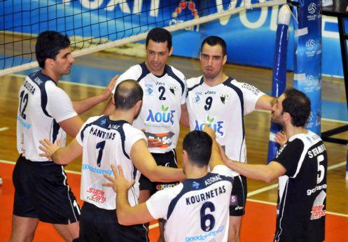 Νίκη της ΕΑΠ στο ντέρμπι με τη Λαμία, «τρίποντο» για Ολυμπιακό