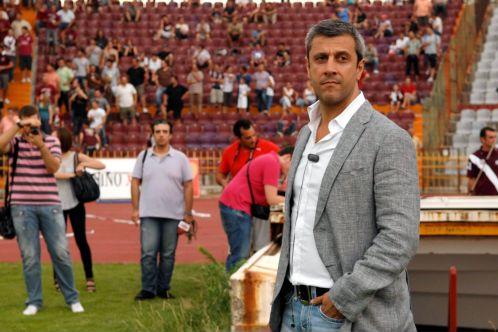 Ο Πηλαδάκης ψάχνει προπονητή και η ΑΕΛ τη νίκη στο νέο της γήπεδο