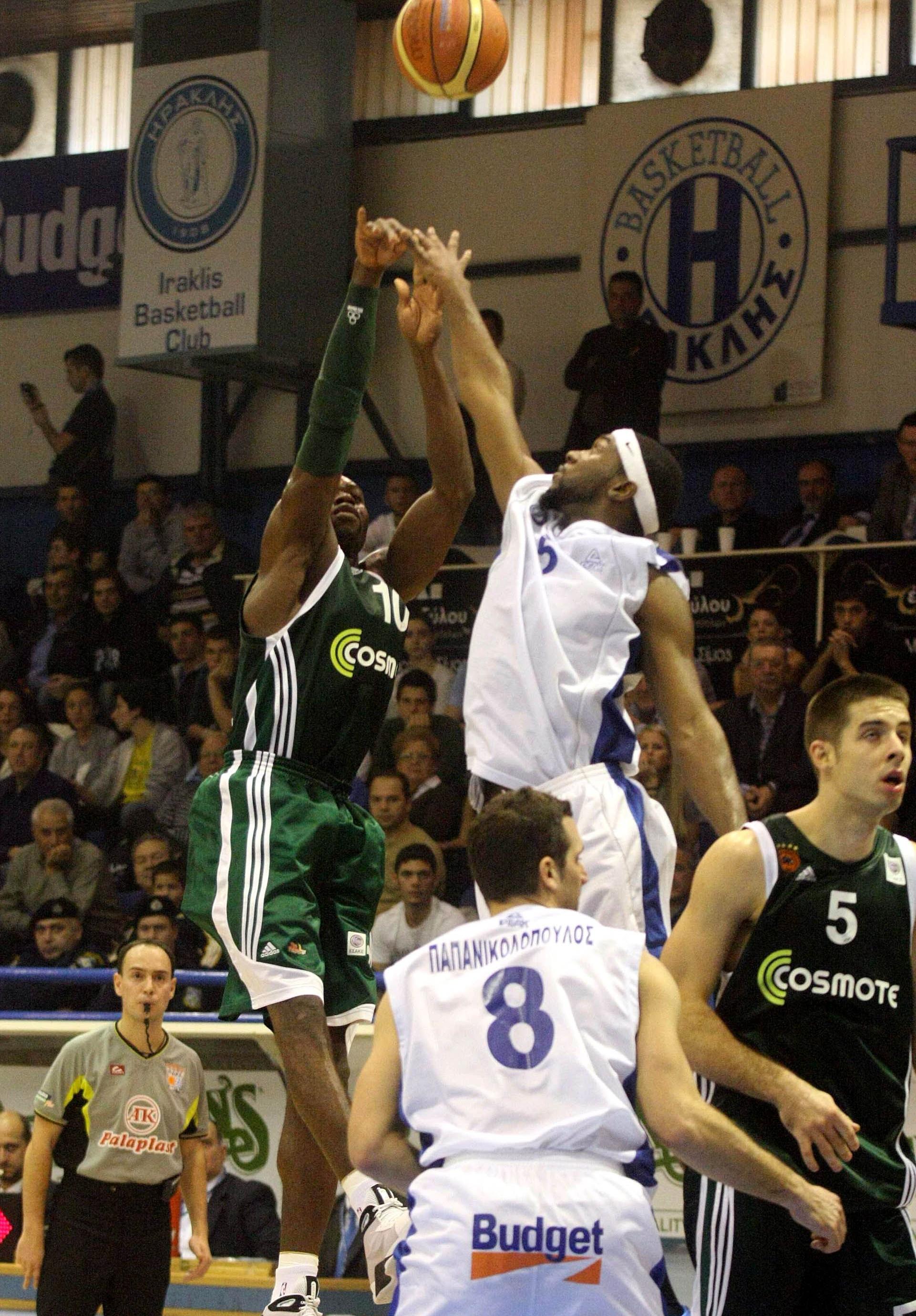 Χωρίς… οίκτο ο Παναθηναϊκός διέλυσε τον Ηρακλή στο Ιβανώφειο