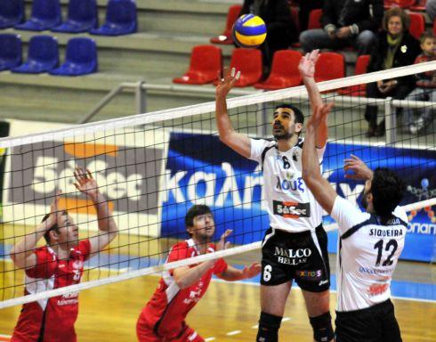 Η ΕΑΠ νίκησε τον Ολυμπιακό, ντέρμπι κορυφής την Κυριακή στη Γλυφάδα