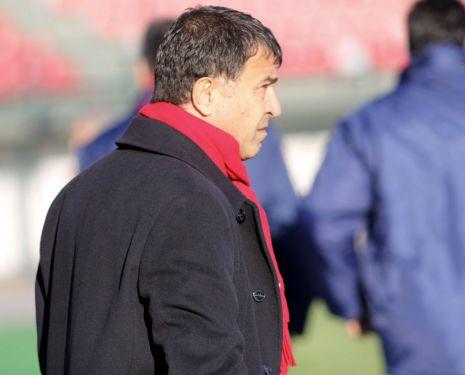 Γεμάτες… τσέπες στη Νέα Σμύρνη, αναμένοντας τις υπογραφές