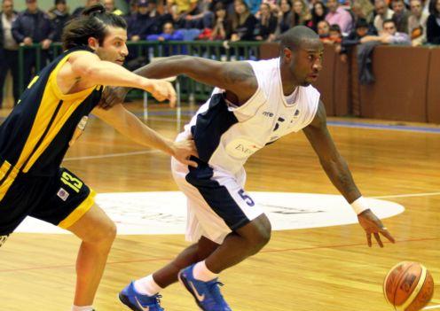 «Βέλη» της ΚΑΕ ΑΕΚ κατά διαιτησίας και Παλάσιο