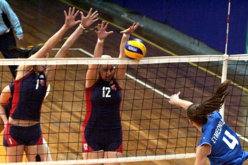 Τρίποντο… ζωής του Πανιωνίου, δύσκολη νίκη για Μαρκόπουλο