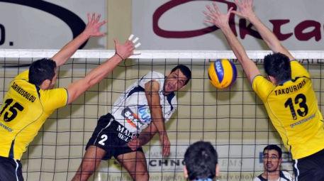 Βιαιοπραγία καταγγέλει ο Αρης και δηλώσεις Χριστόπουλου κατά Ρουμελιώτη