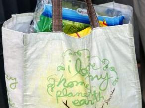 Τέλος στις πλαστικές σακούλες βάζει από την Πρωτοχρονιά η Ιταλία