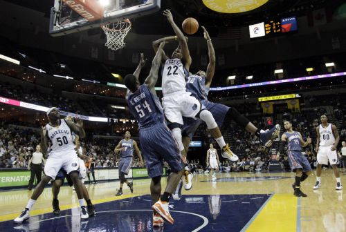 Στην εκπνοή οι Σέλτικς κέρδισαν στη Νέα Υόρκη