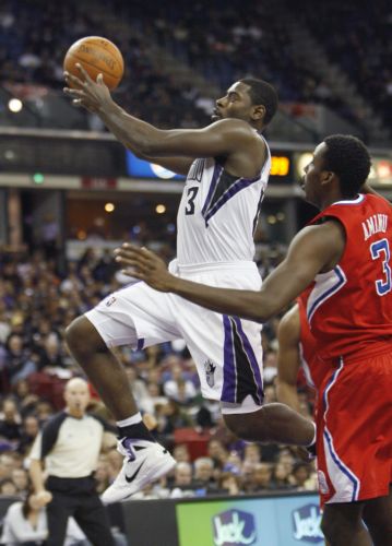 Κορυφαίος και μοιραίος ο Έβανς, νίκη για το Ντάλας