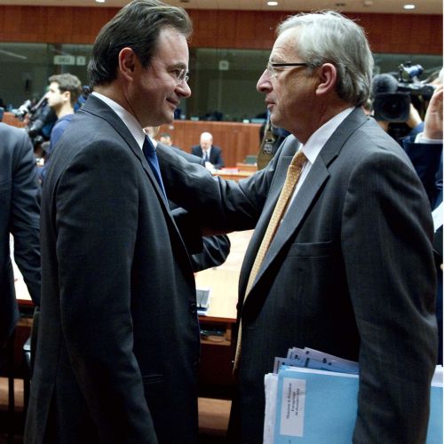 Τον Ιανουάριο κλειδώνει η επιμήκυνση της αποπληρωμής των δανείων της Ελλάδας