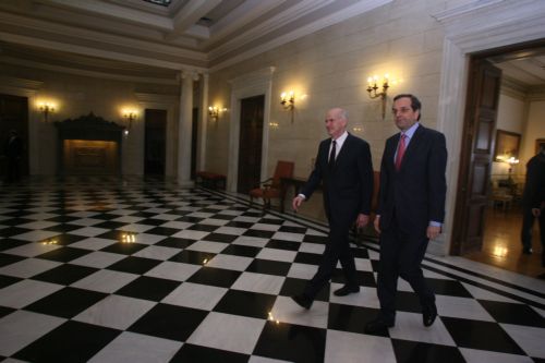 Συναίνεση μόνο εφόσον η κυβέρνηση αλλάξει πορεία, ξεκαθάρισε ο Αντ.Σαμαράς