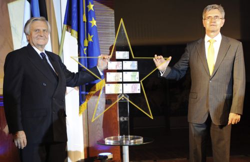 Η Εσθονία εντάσσεται στην Ευρωζώνη την 1η Ιανουαρίου 2011 εν μέσω κρίσης