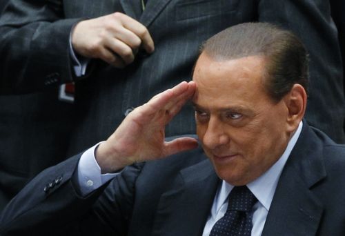 Tweets κατά του Μπερλουσκόνι «πλημμύρισαν» τη Σύνοδο Κορυφής