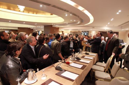 Ένταση στη συνεδρίαση του ΕΣΔΚΝΑ για τα εργοστάσια διαχείρισης απορριμμάτων