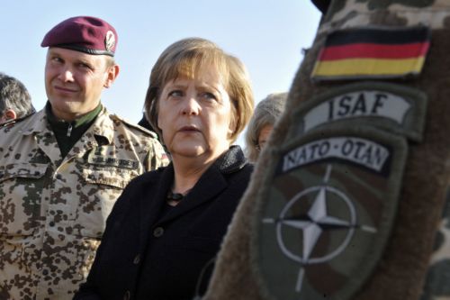 Επίσκεψη Μέρκελ στα γερμανικά στρατεύματα στο Αφγανιστάν