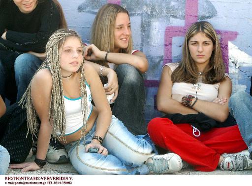 Πώς μπορούν να προστατευτούν τα νεαρά κορίτσια από τον καρκίνο του τραχήλου της μήτρας;