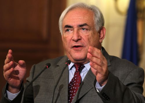 Συνολική λύση για την κρίση χρέους στην Ευρωζώνη συνιστά το ΔΝΤ