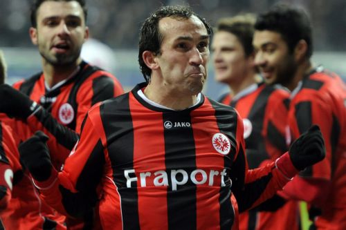 Ο Γκέκας «καθάρισε» ξανά για την Αϊντραχτ με γκολ επί της Μάιντς