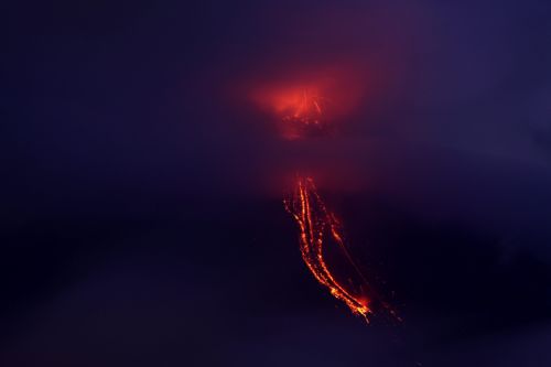 Σε κατάσταση συναγερμού ο Ισημερινός υπό το φόβο μεγάλης ηφαιστειακής έκρηξης