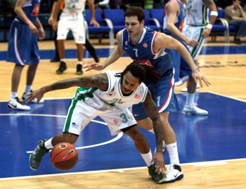 Καμία δυσκολία για τη Σιένα, παράταση ζωής για την ΤΣΣΚΑ