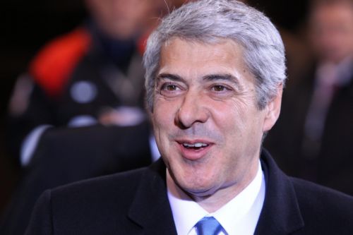 Έτοιμη να αγοράσει πορτογαλικά ομόλογα 5 δισ. ευρώ φέρεται η Κίνα