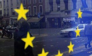 Η ιρλανδική κρίση επεκτείνεται στον «σκληρό πυρήνα» της Ευρωζώνης