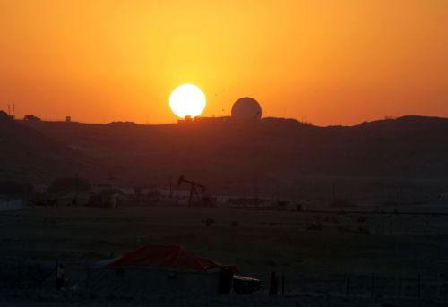 Κοντά στα 90 δολάρια αναρριχήθηκε η τιμή του πετρελαίου