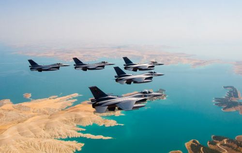 Τουρκικά F16 πάνω από το Αγαθονήσι και τους Φούρνους