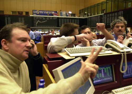 Υποχωρούν τα spreads σε Πορτογαλία και Ιρλανδία