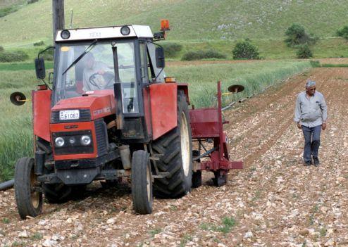 Έρευνα για δάνειο στις Ενώσεις Αγροτικών Συνεταιρισμών ξεκινά η Κομισιόν