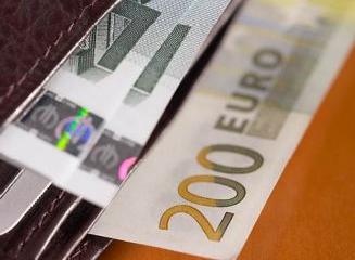 Στην έκδοση ομολόγων της Διασποράς προχωρεί η κυβέρνηση