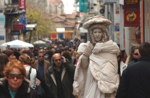 Ποσό 3 δισ. ευρώ θα λείψει από την αγορά τα Χριστούγεννα, εκτιμά η ΕΣΕΕ