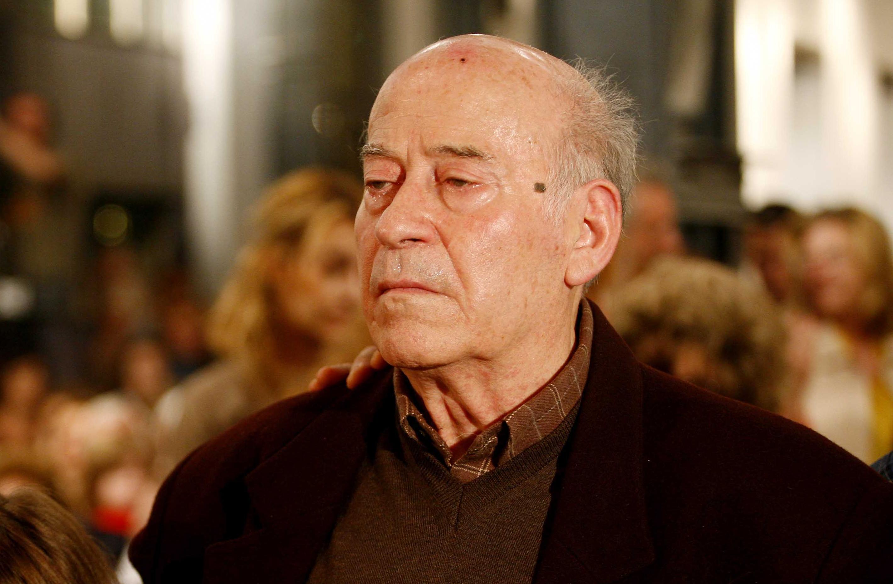 Στην Εντατική νοσηλεύεται ο Θανάσης Βέγγος