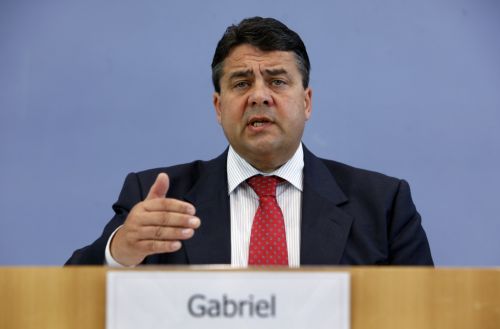 Πυρά κατά Μέρκελ και από το Βερολίνο για «αντιευρωπαϊκή στάση» στην κρίση