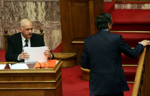 Τα ξίφη τους διασταυρώνουν οι πολιτικοί αρχηγοί, λίγο πριν την ψήφιση του προϋπολογισμού