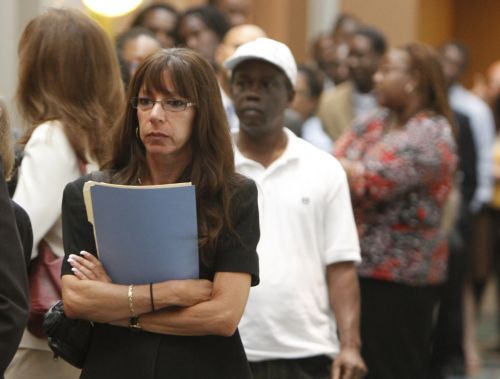 Στο 9,8% η ανεργία στις ΗΠΑ το Νοέμβριο, «απαράδεκτο» το ποσοστό λέει ο Λευκός Οίκος