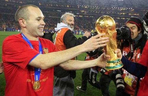 Η Gazzetta… έχρισε τον Ινιέστα νέο κάτοχο της «Χρυσής Μπάλας»