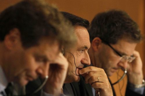 Τελεσίγραφο της τρόικας για την απλοποίηση των διαδικασιών σύστασης εταιρειών