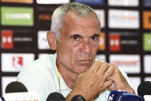 «Πρώτα ο Ολυμπιακός Βόλου και μετά η Ρόζεμποργκ» είπε ο Κούπερ