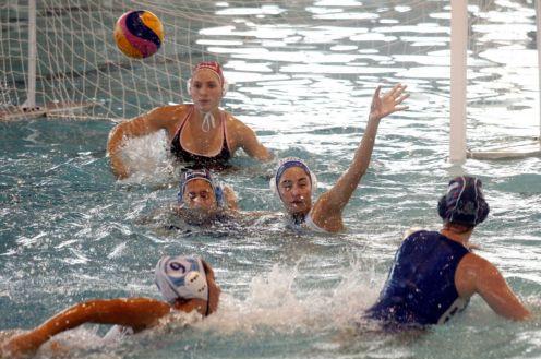 Εύκολη νίκη του Ολυμπιακού επί του Ηρακλή στην Α1 πόλο γυναικών