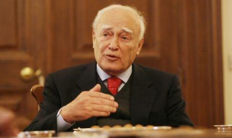 «Να πληρώσουν και οι έχοντες» ζητεί ο Κάρολος Παπούλιας