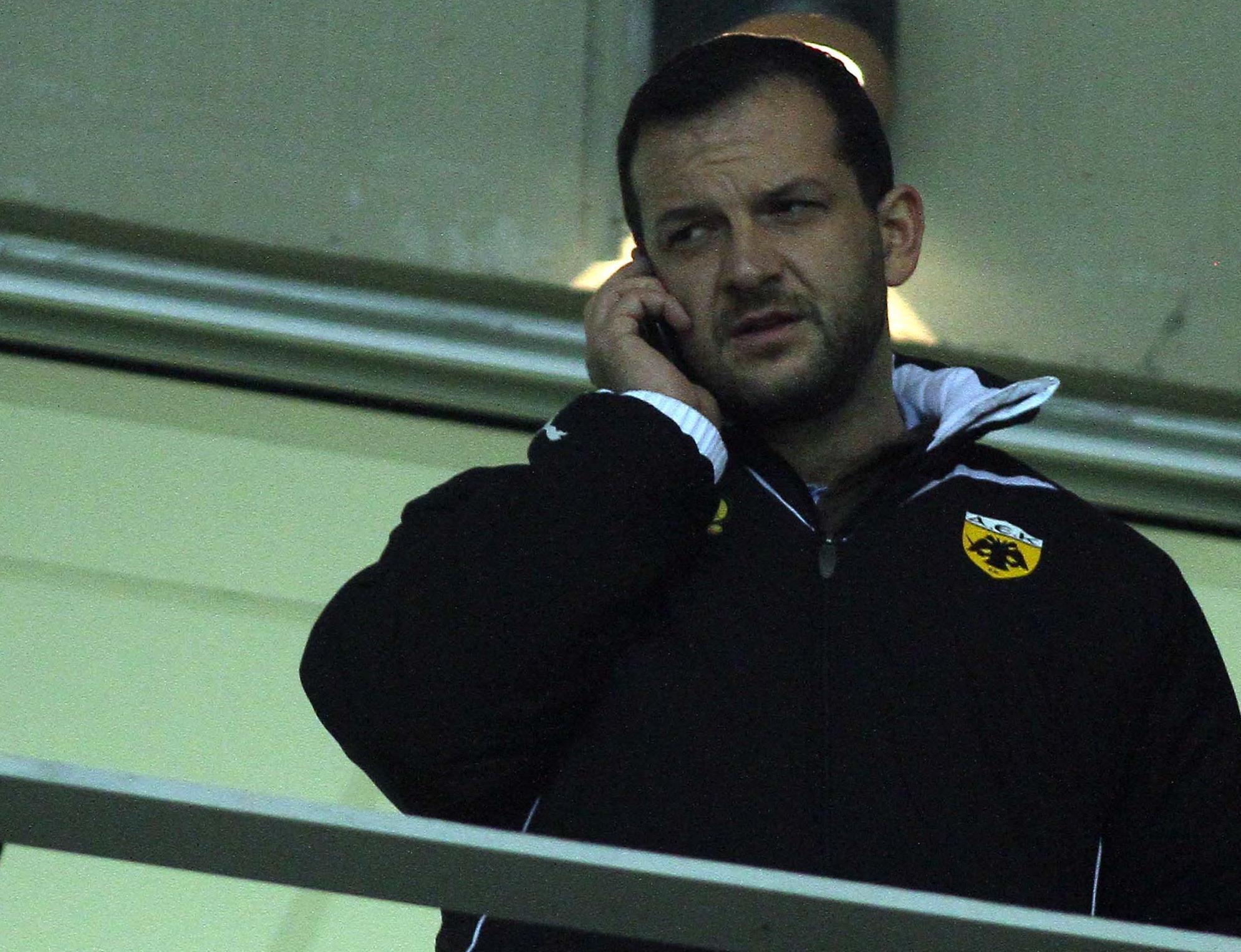 Η ΑΕΚ πάει για… Μανιάτη(κη) βεντέτα με τον Ολυμπιακό