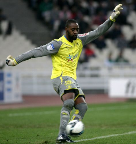 Τέλος ο Σάντκβιστ από τον Ατρόμητο που φλερτάρει τον Ιτάνζ